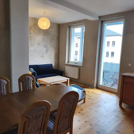 3,5 Zimmer-wohnung Mit Altbau-charme Leipzig