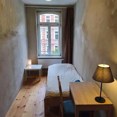 3,5 Zimmer-wohnung Mit Altbau-charme